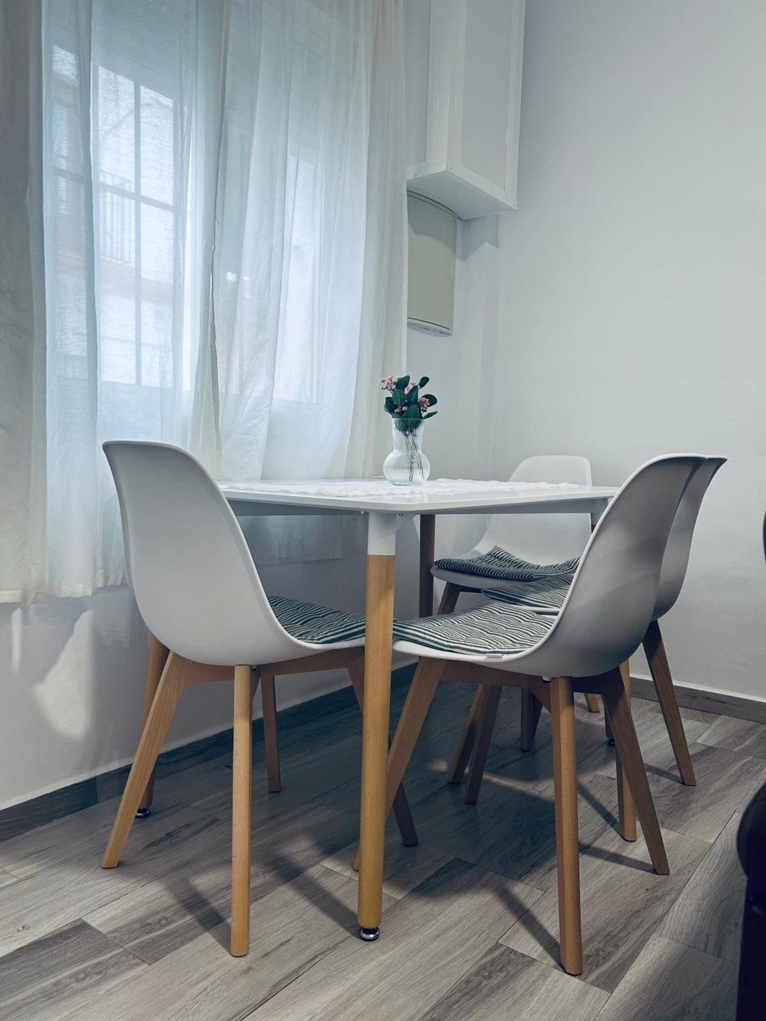 Apartamento Gades Conil A โกนิล เด ลาฟรอนเตรา ภายนอก รูปภาพ